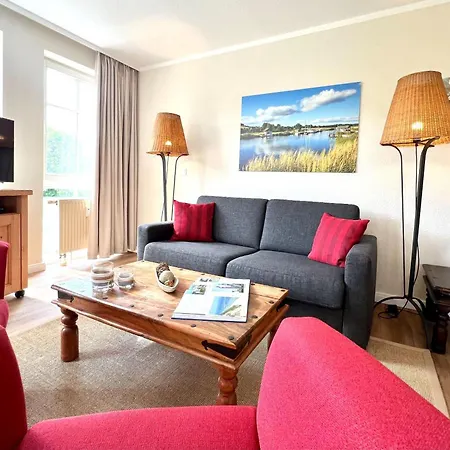 Apartment 720, Seepark